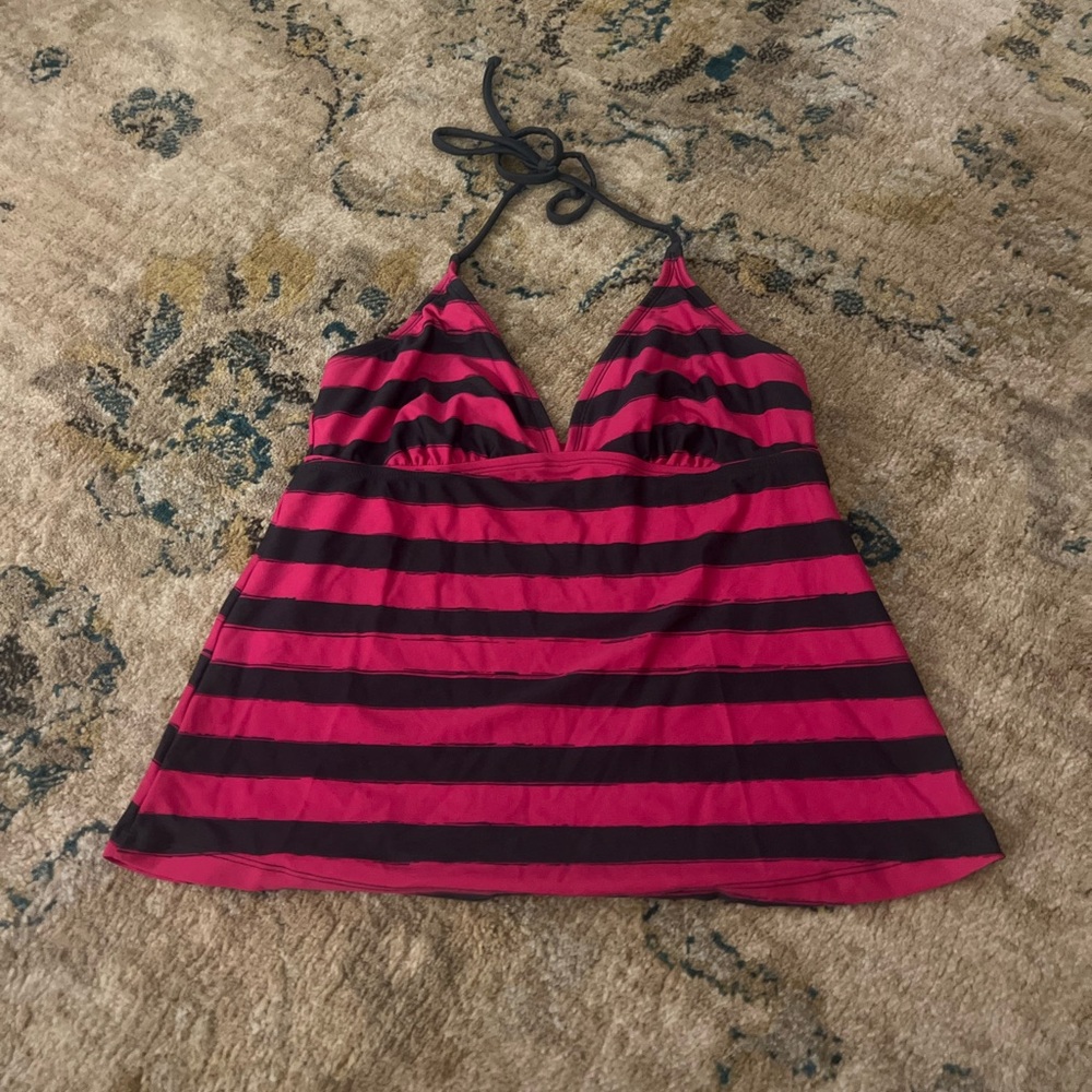 Bathing suit tankini top
